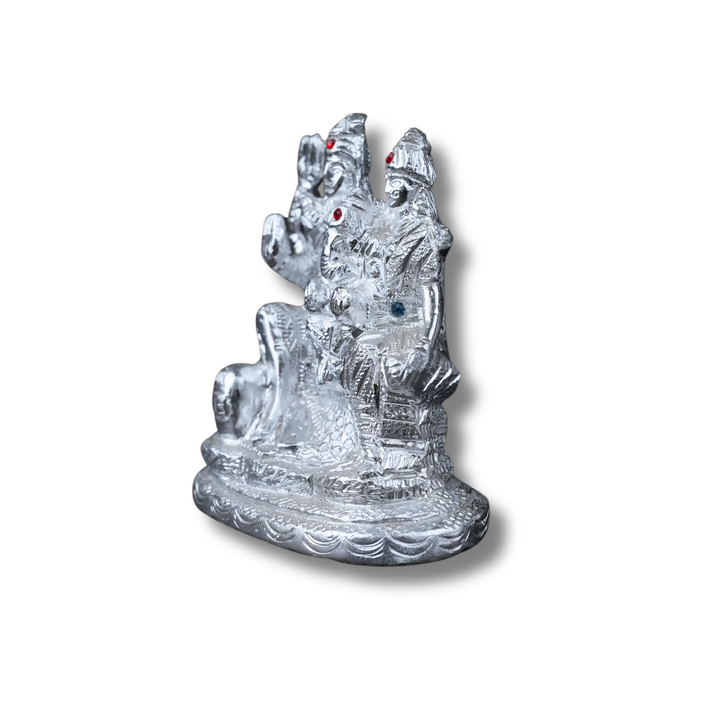 Lord Shiva Parvati Idol – Symbol of Divine Love & Balance